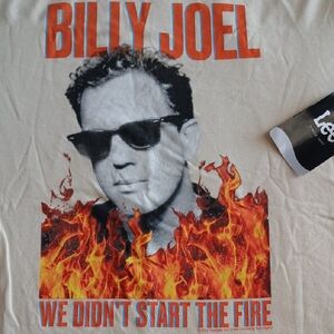 Levi's Cream Billy Joel Graphic Tee